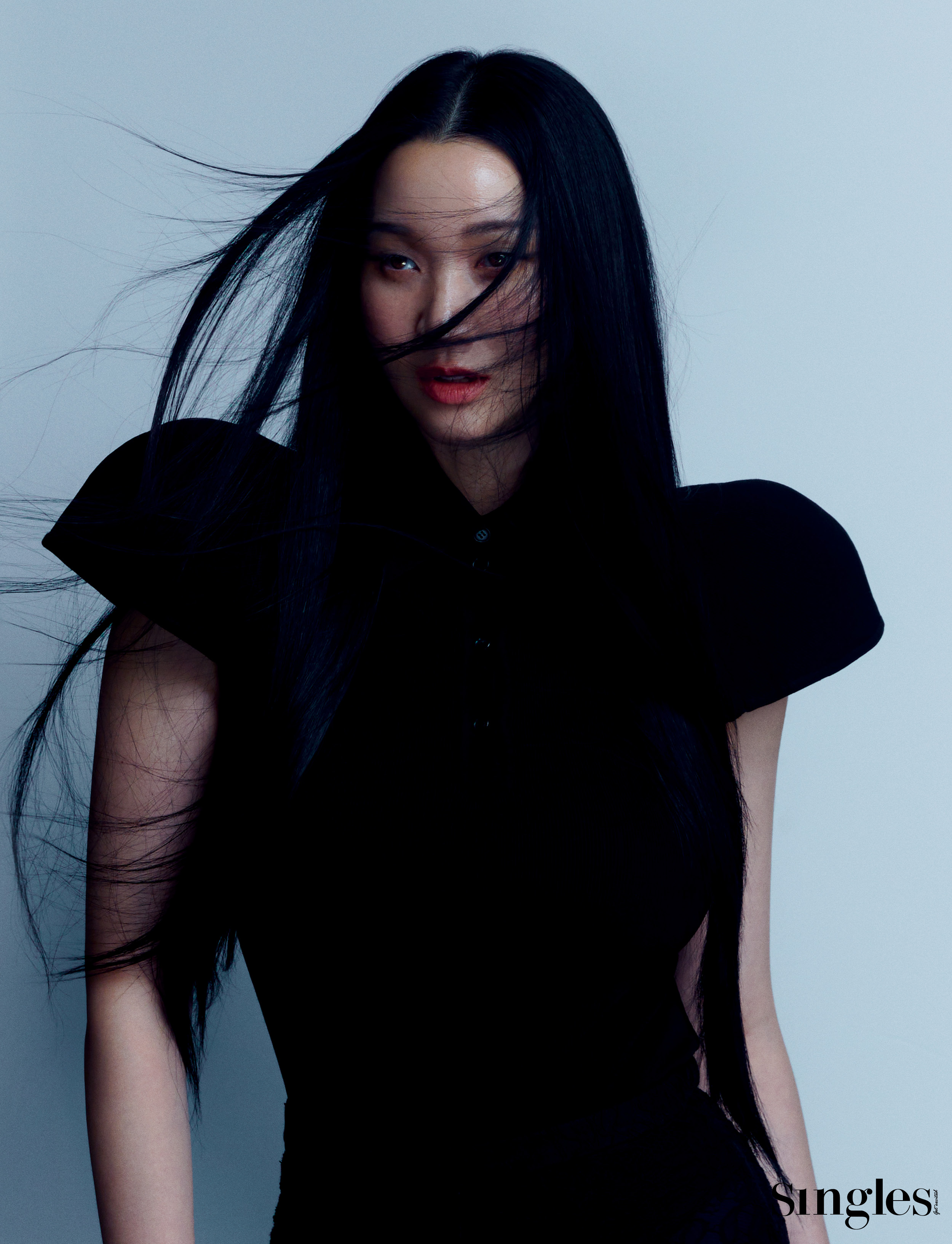 장윤주 싱글즈 20주년 기념 화보. 장윤주, 장윤주 화보, 장윤주 싱글즈 화보. 장윤주 유튜브. 장윤주 윤주르